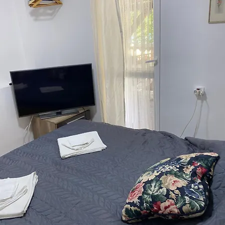 Eszter Holiday home Balatonmariafurdo