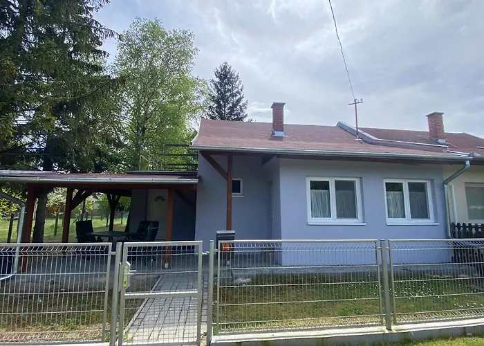 Eszter