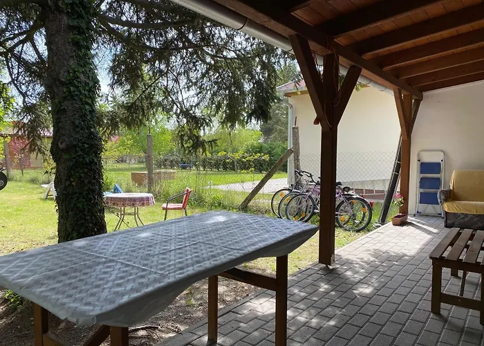 Semesterbostad Eszter *