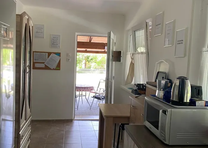 Eszter Semesterbostad *